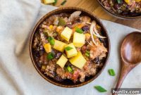 Hearty Slow Cooker Chicken Quinoa Chili
