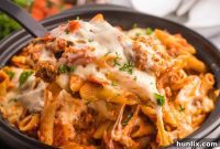 Slow Cooker Pepperoni and Sausage Pizza Pasta Bake