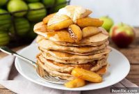 Spiced Apple Pie Pancakes
