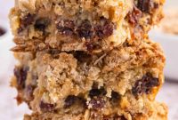Sweet and Tangy Raisin Bars