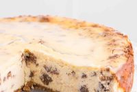 Decadent Cinnamon Roll Cheesecake