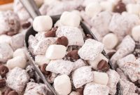 Dreamy Hot Chocolate Snack Mix