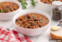Hearty Slow Cooker Ham and Bean Comfort