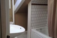 The Upstairs Bathroom Glow-Up