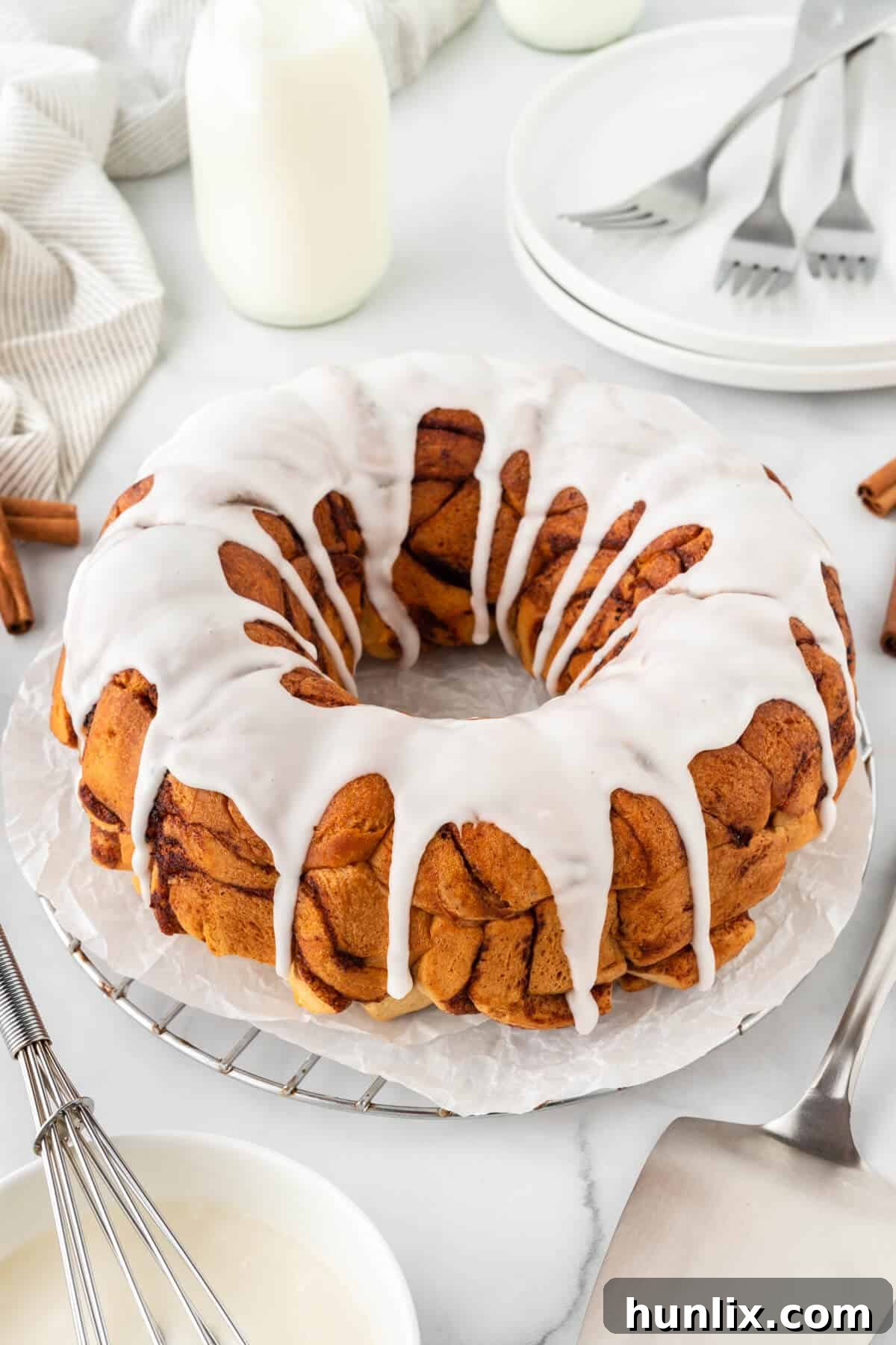 Cinnamon roll monkey bread on a platter.