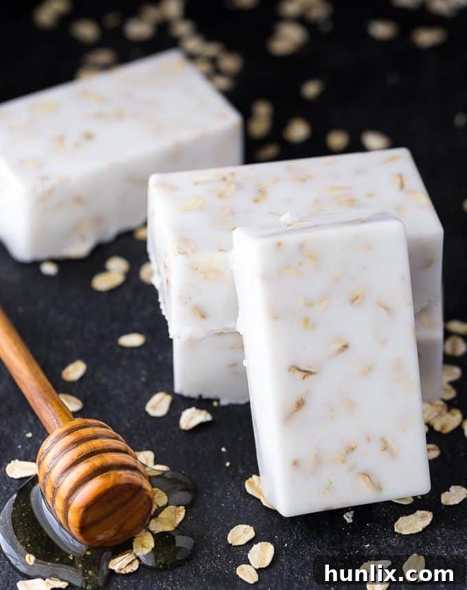 Honey Oatmeal Goat's Milk Soap - Your skin will feel amazing after washing with this simple DIY soap. Honey and oats are the perfect combination to combat dry, sensitive skin. 