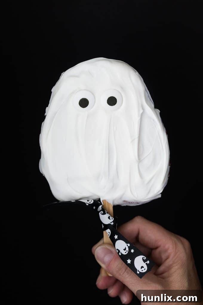 Ghost Cookie Pops 17 Ghost Cookies on a Stick - Spooky treats that are easy to make and fun to eat!