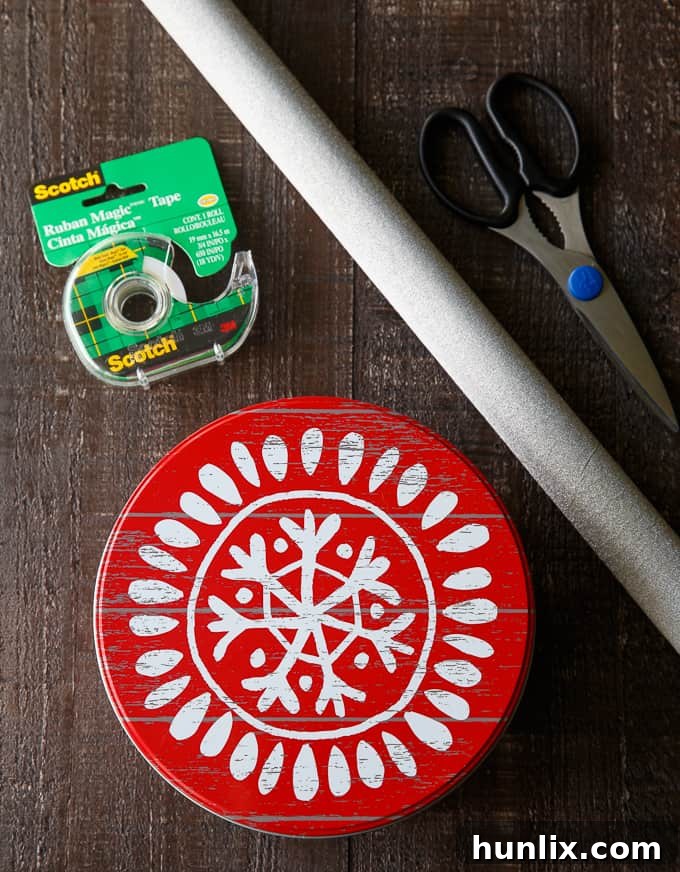 A Homemade Gift Idea - Send your friends and family a batch of yummy Snickerdoodles and decorate your gift with Scotch Brand Expressions Glitter Tape!