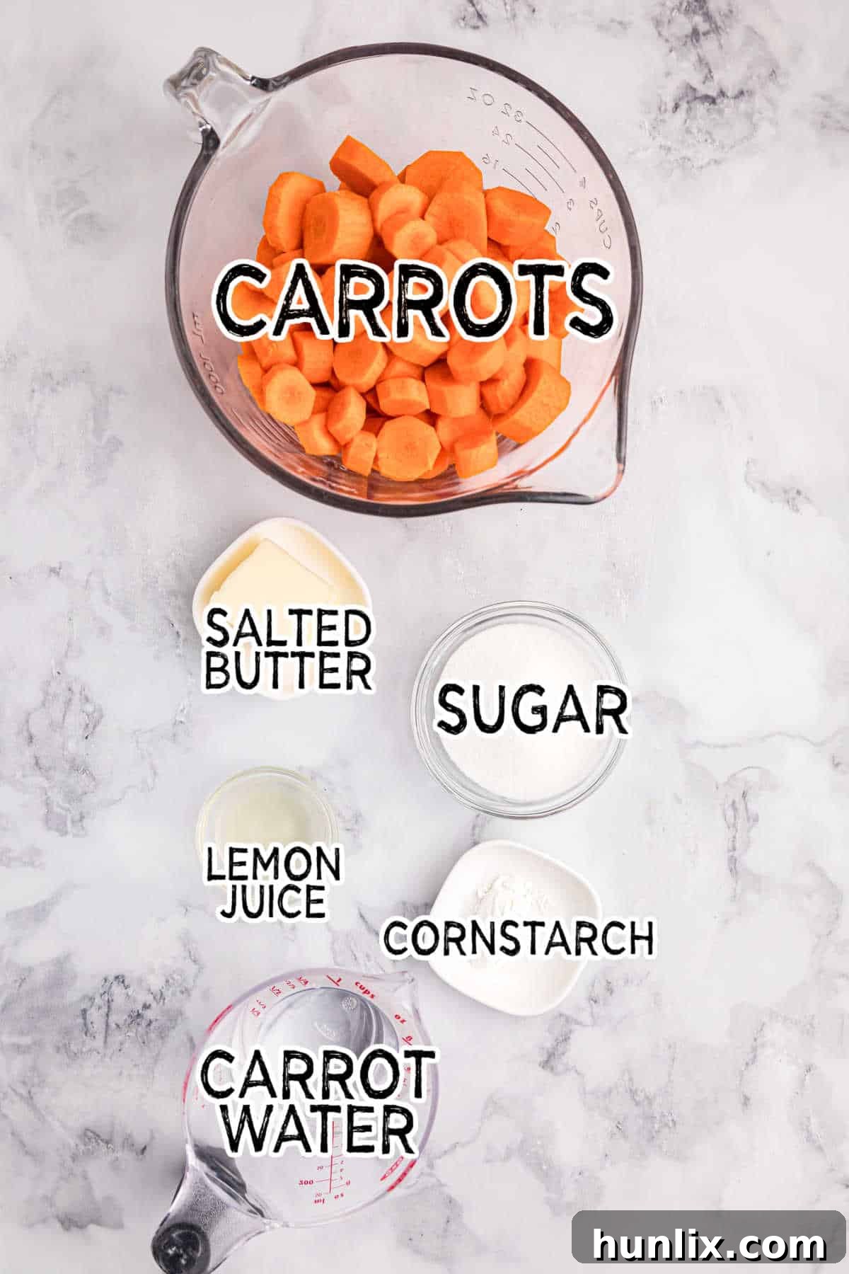 Sweet and sour carrots ingredients.