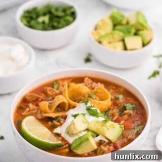 Slow Cooker Southwest Chicken & Rice Soup