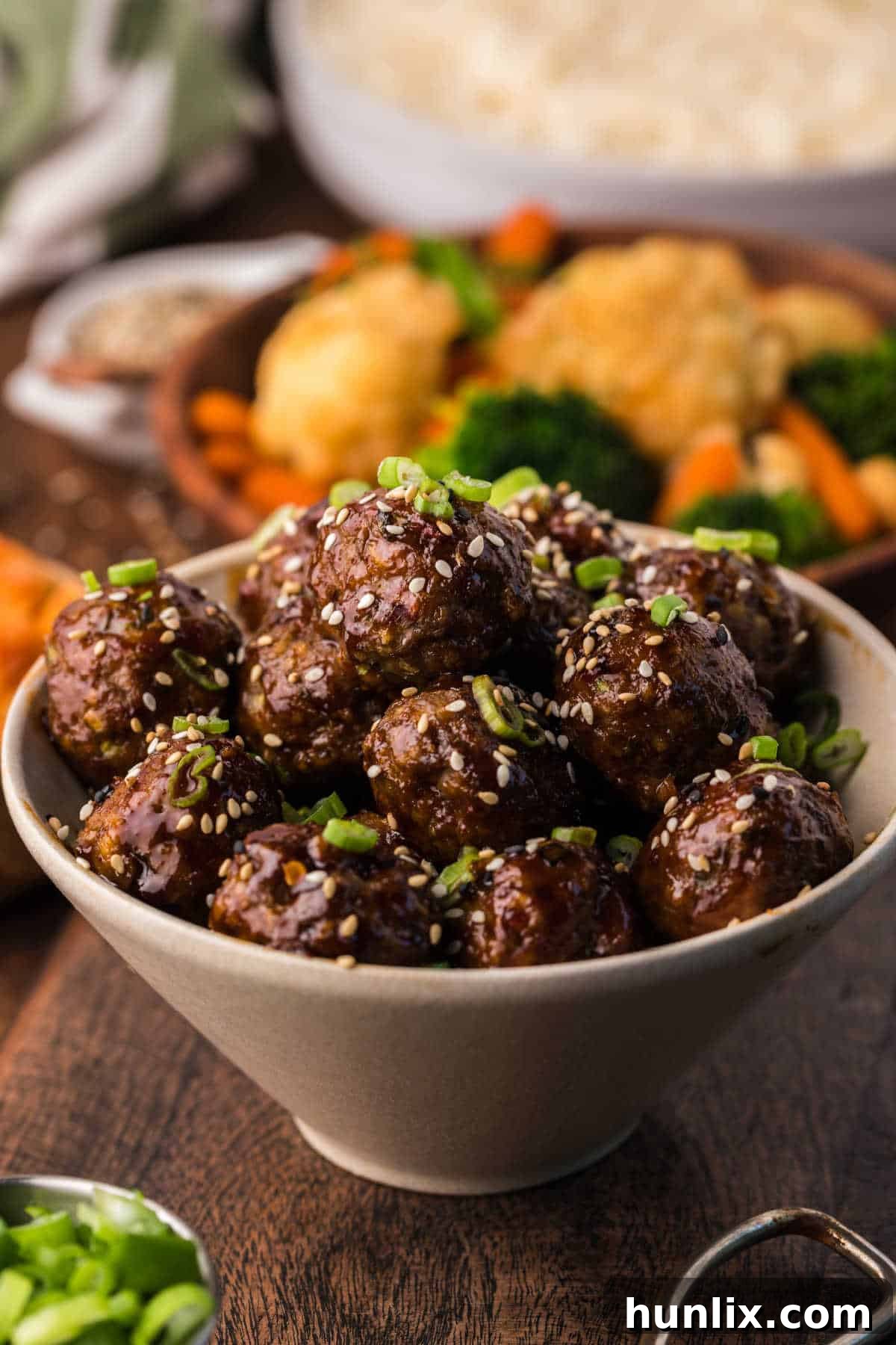 Korean BBQ Meatballs 10 Korean meatballs in a bowl.
