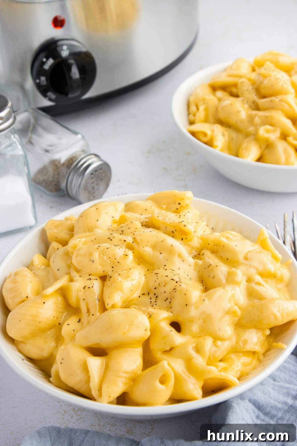 Creamy Slow Cooker Velveeta Mac and Cheese 6 A plate of the recipe.