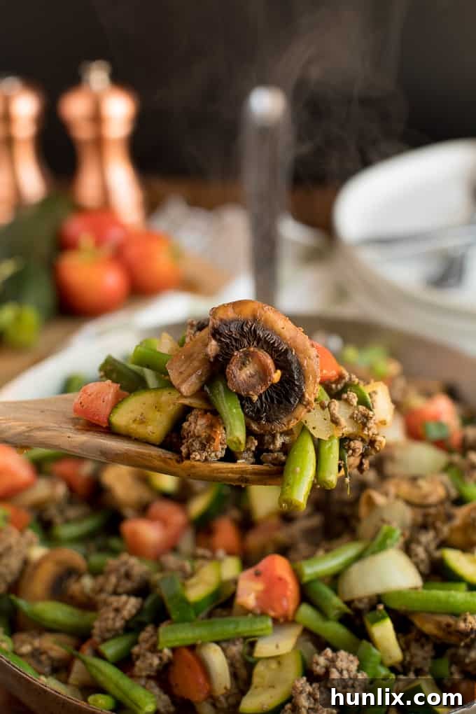 One-Pan Garden Beef and Vegetable Skillet 2 Garden Vegetable Beef Skillet - a one pan meal made with fresh veggies, spices and ground beef for a quick, healthy dinner!