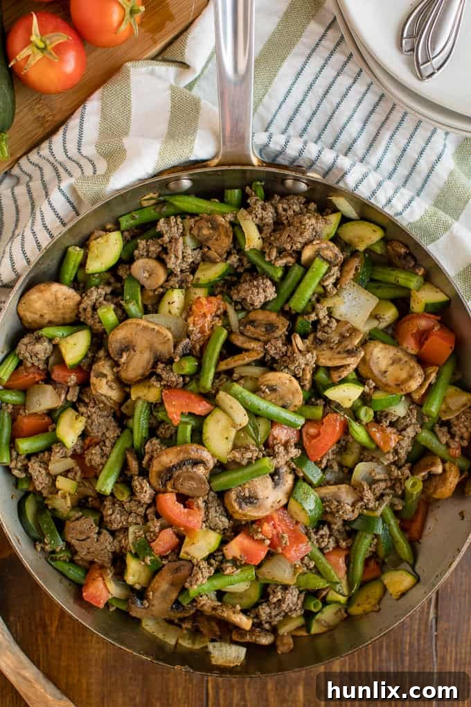 One-Pan Garden Beef and Vegetable Skillet 4 Close-up of the delicious and colorful Garden Vegetable Beef Skillet, packed with fresh ingredients.